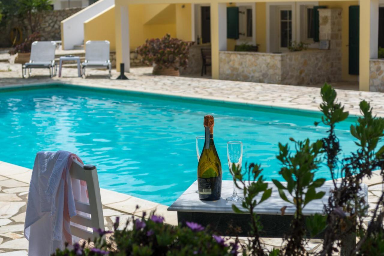 Villa Elaia Suites & Apartments No.7 Gaios Buitenkant foto
