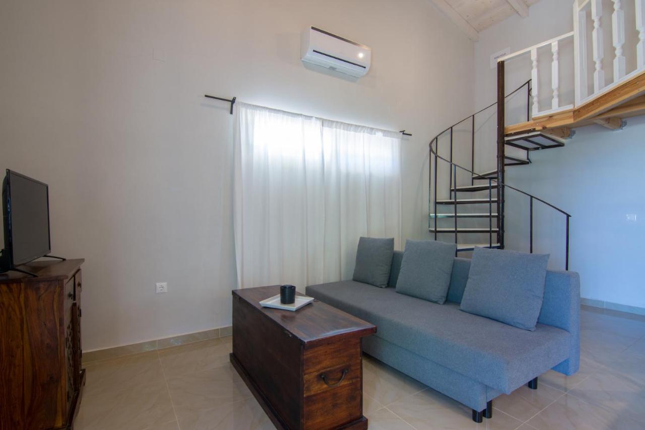 Villa Elaia Suites & Apartments No.7 Gaios Buitenkant foto